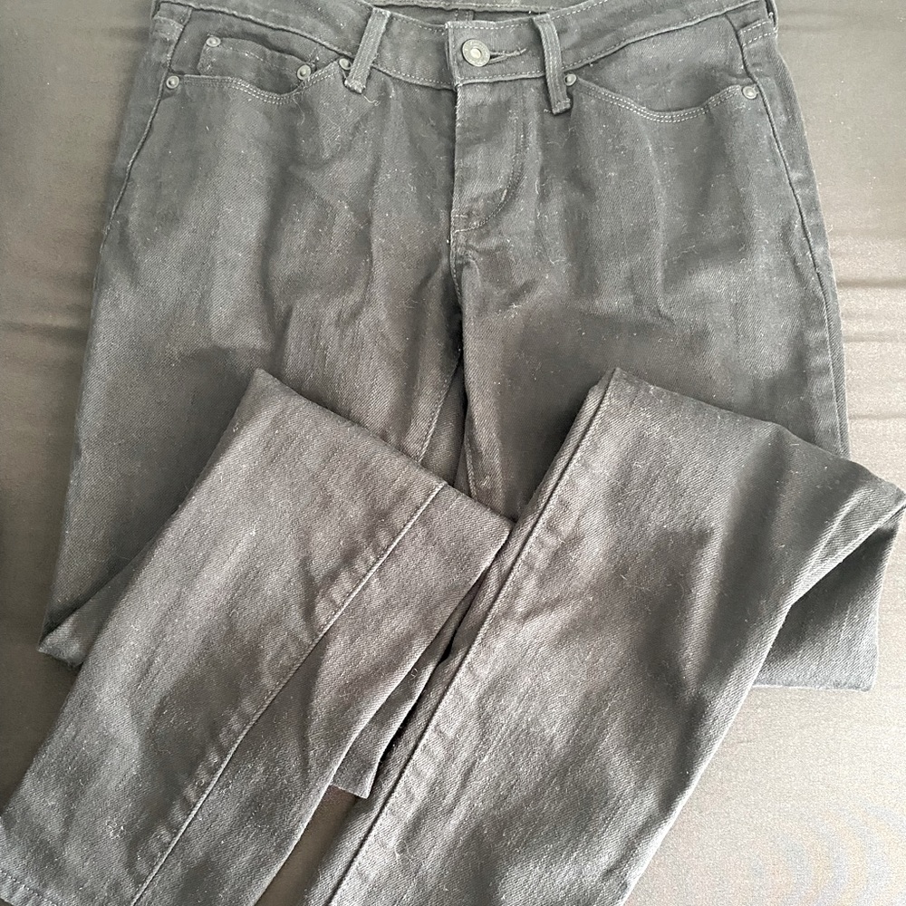 Black skinny jeans